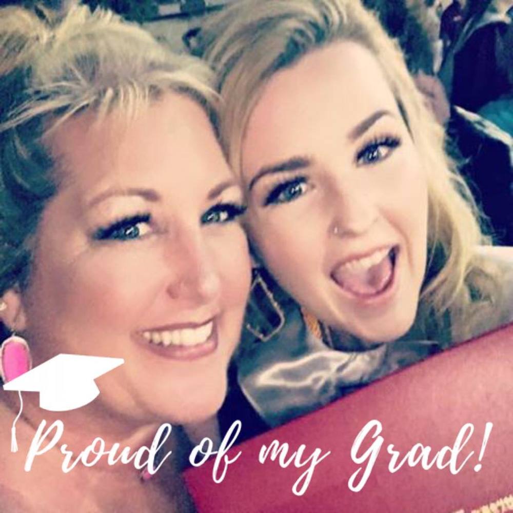 Meet your Posher, Larae